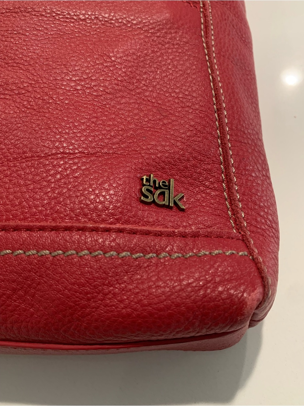 The Sak Lucia Red Leather Crossbody Shoulder Bag - Picture 5 of 16